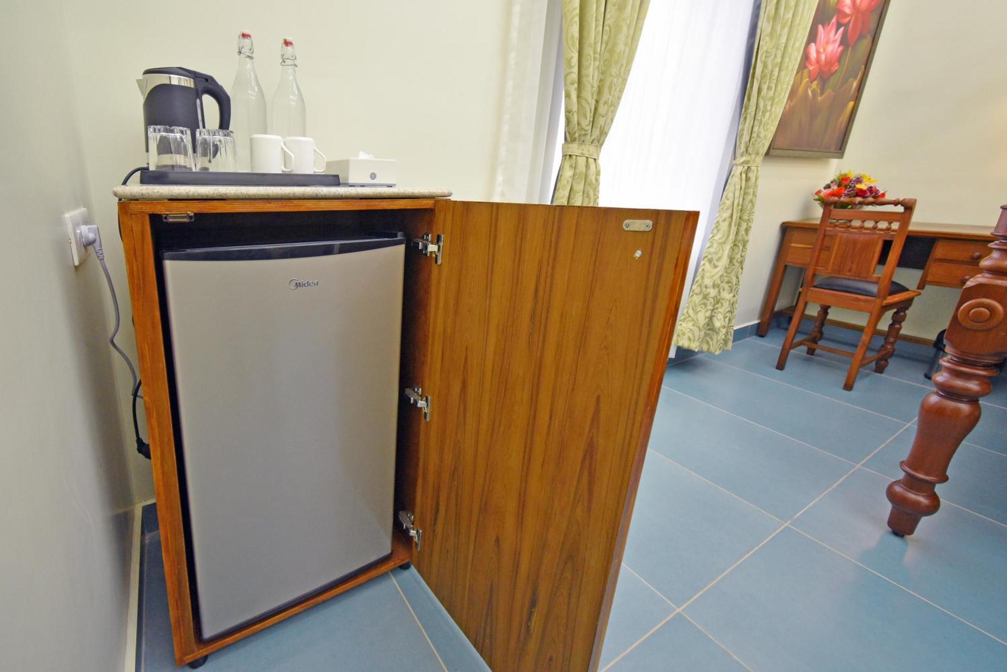 Le Colonial Suites Pondicherry Exterior foto